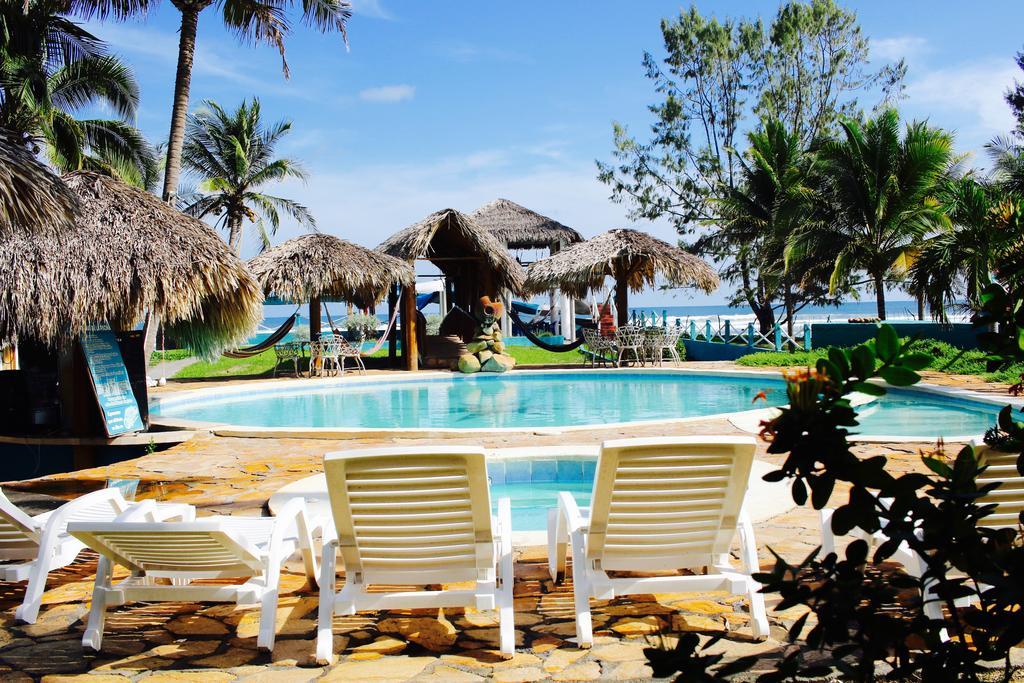 ホテル Azul Surf Club エル・クコ エクステリア 写真